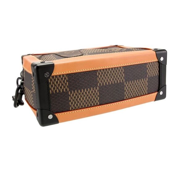 Louis Vuitton Monogram Trunk Bag - Picture 3 of 5